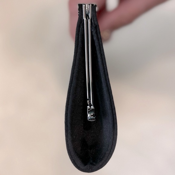 Banana Republic Clutch - Picture 8 of 8